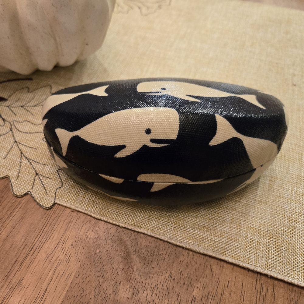 Dolphin sunglass case